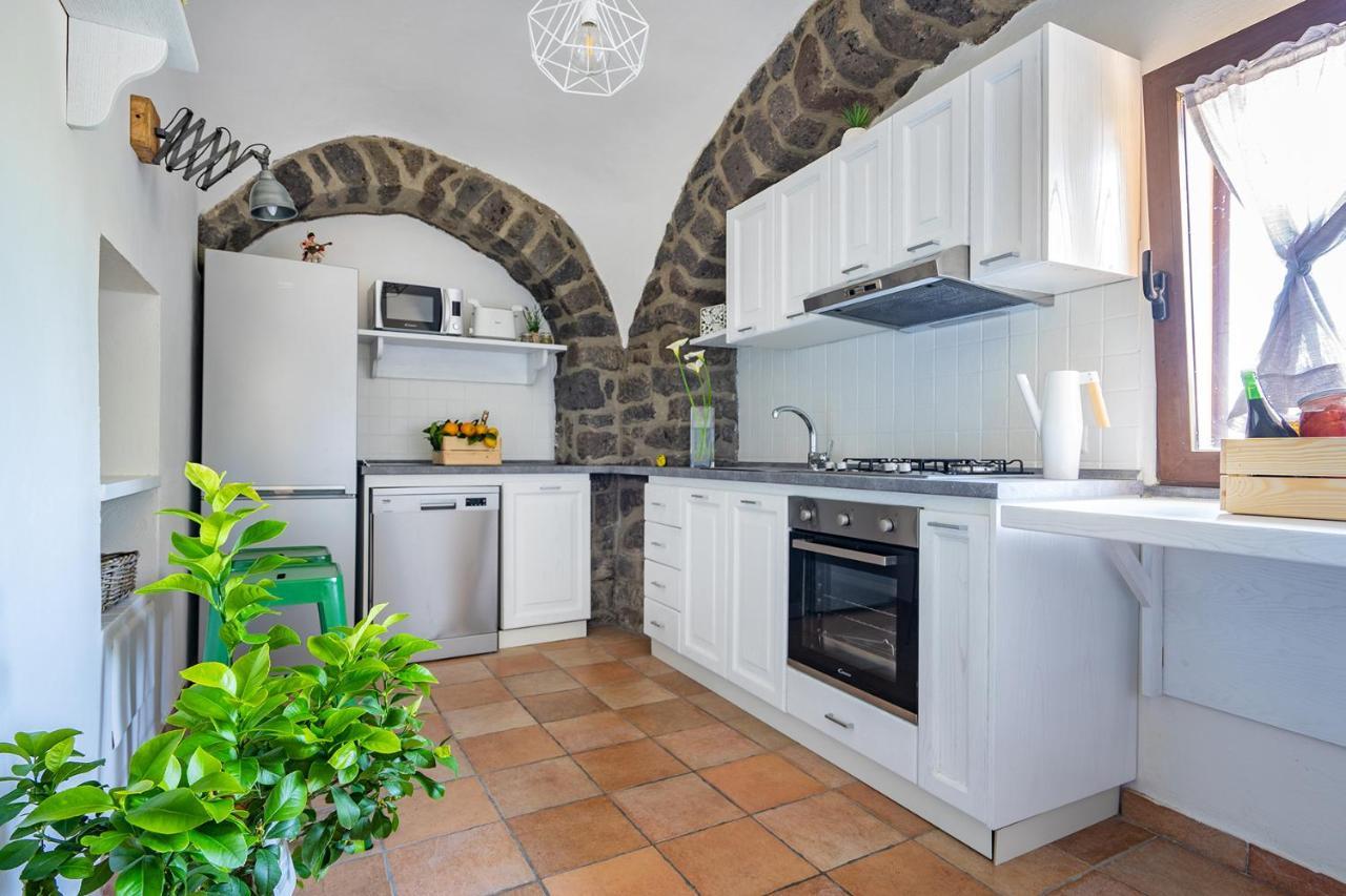 Nonna Carmela Apartment SantʼAgata sui Due Golfi Екстериор снимка